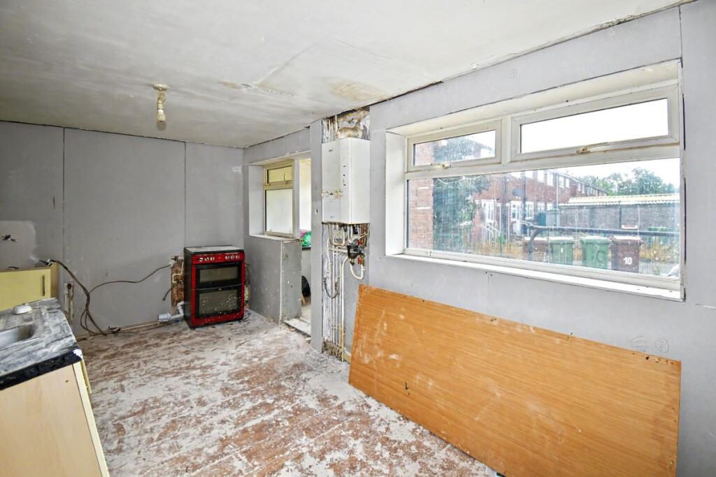 House in Wakefield, West Yorkshire - View 4