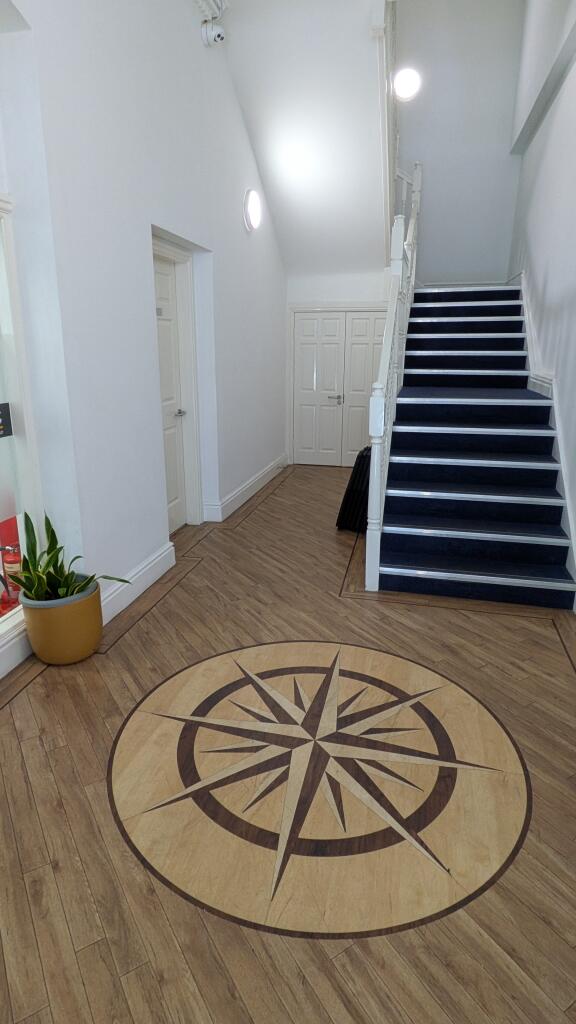 Charleston entrance lobby