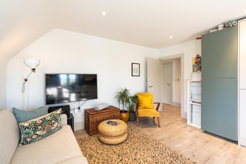 Apartment in Oxford - View 2