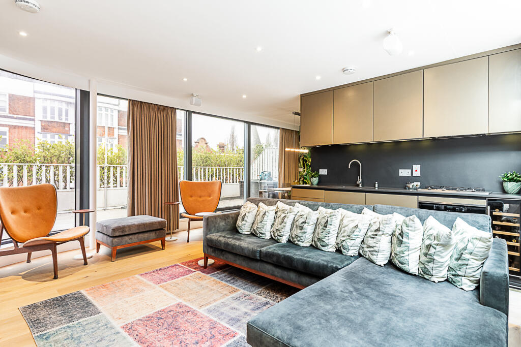Main image of property: Nightingale House, Fulham High Street, London, SW6