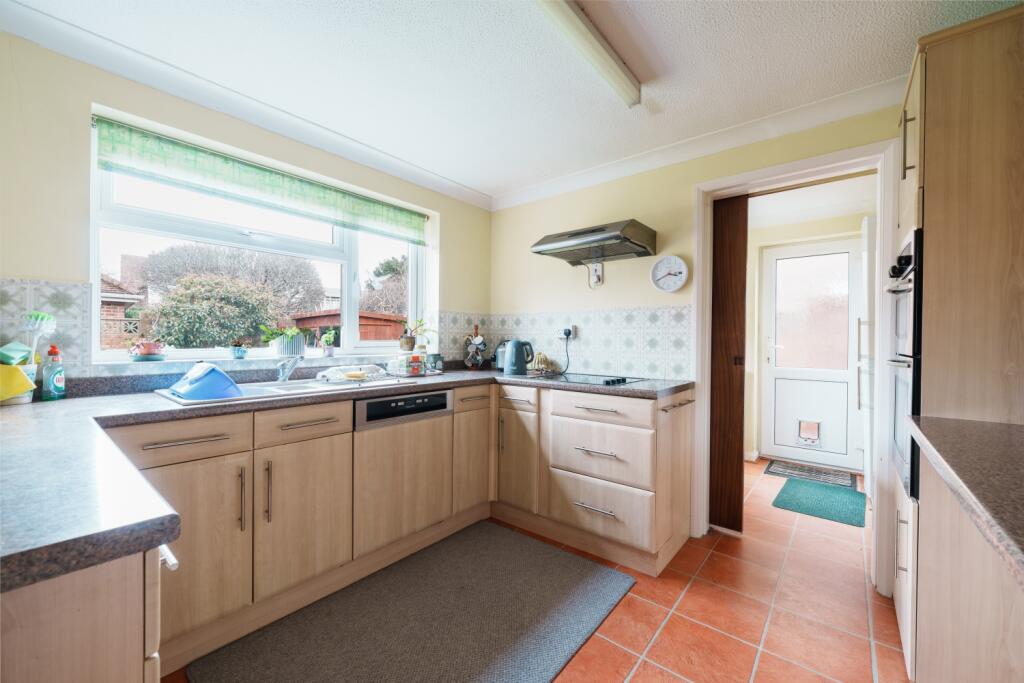 Southcliff, Lee-on-the-Solent, Hampshire, PO13 photo 4