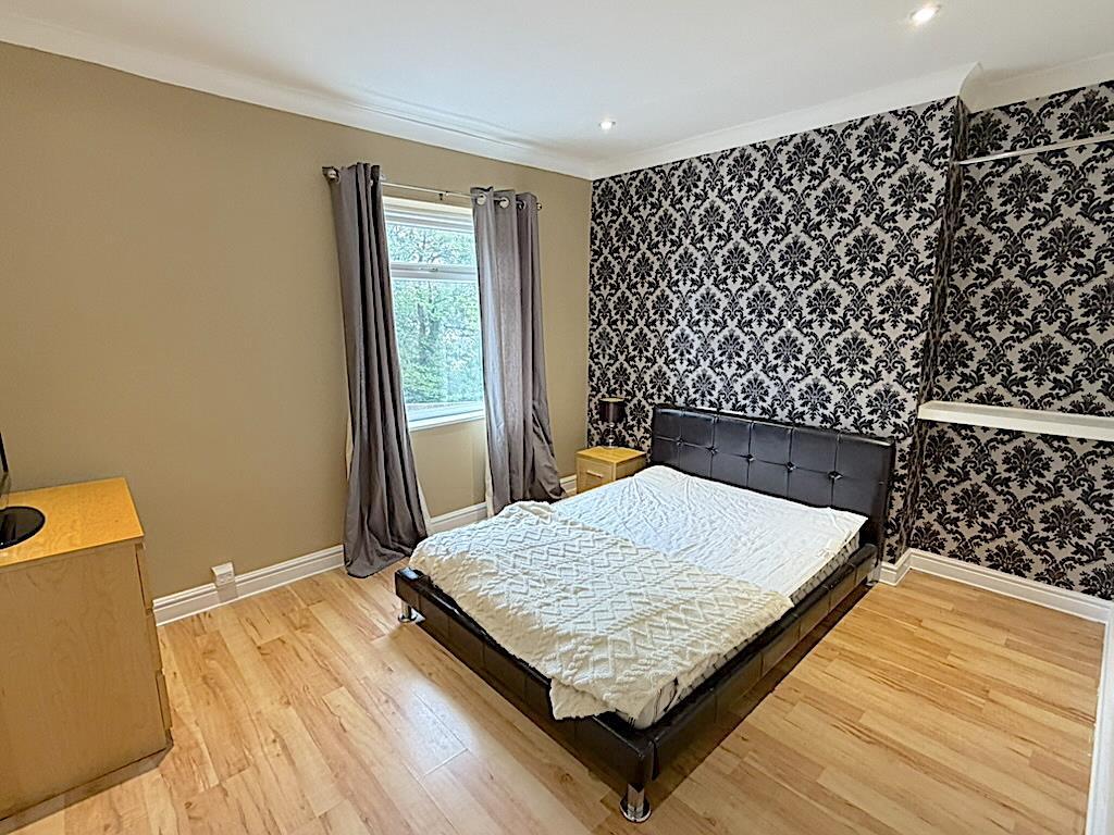 Apartment in Sheffield - View 5