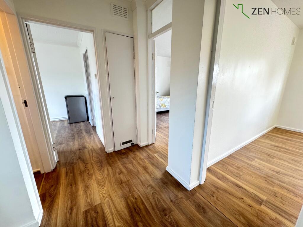 Holmwood Road, Enfield photo 5