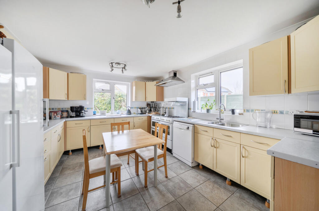 House in Portsmouth - View 4