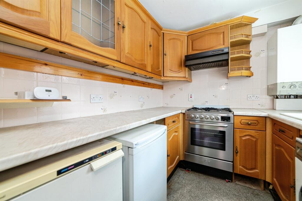 Additional image 2 of Canonsfield Road, Welwyn