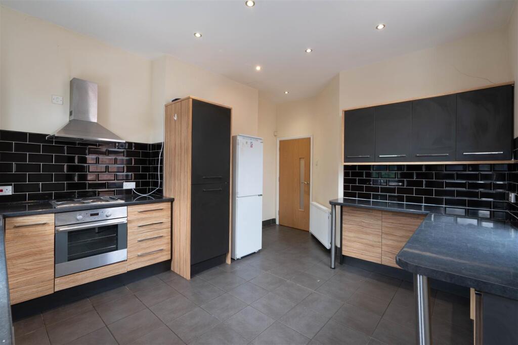 Apartment in Newcastle upon Tyne, Heaton - View 4