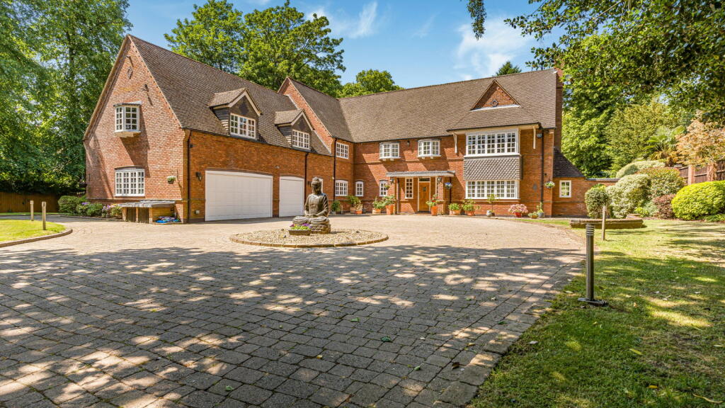 Main image of property: Ladywood Road, Four Oaks Park