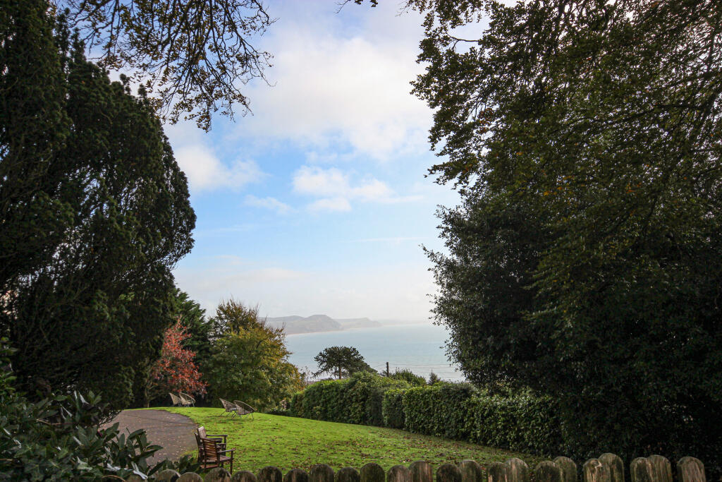 Sidmouth Road, Lyme Regis, Dorset, DT7 photo 2
