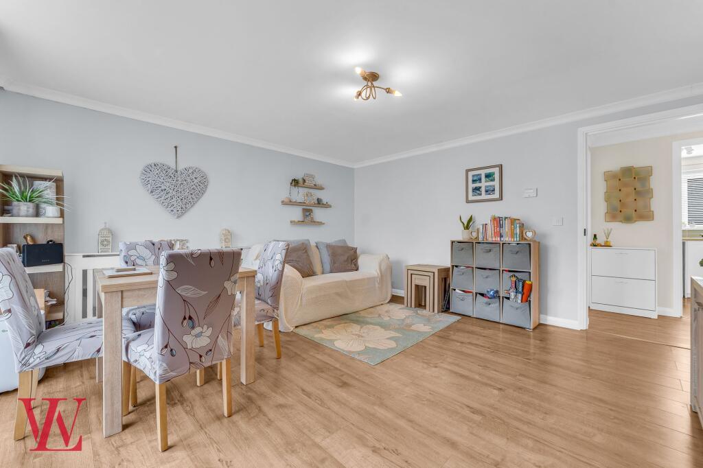 Willow Road, Dunmow, CM6 photo 4