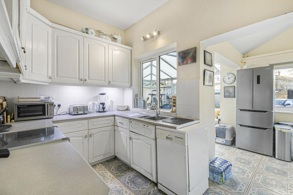 Lewin Road, London, SW16 - View 3