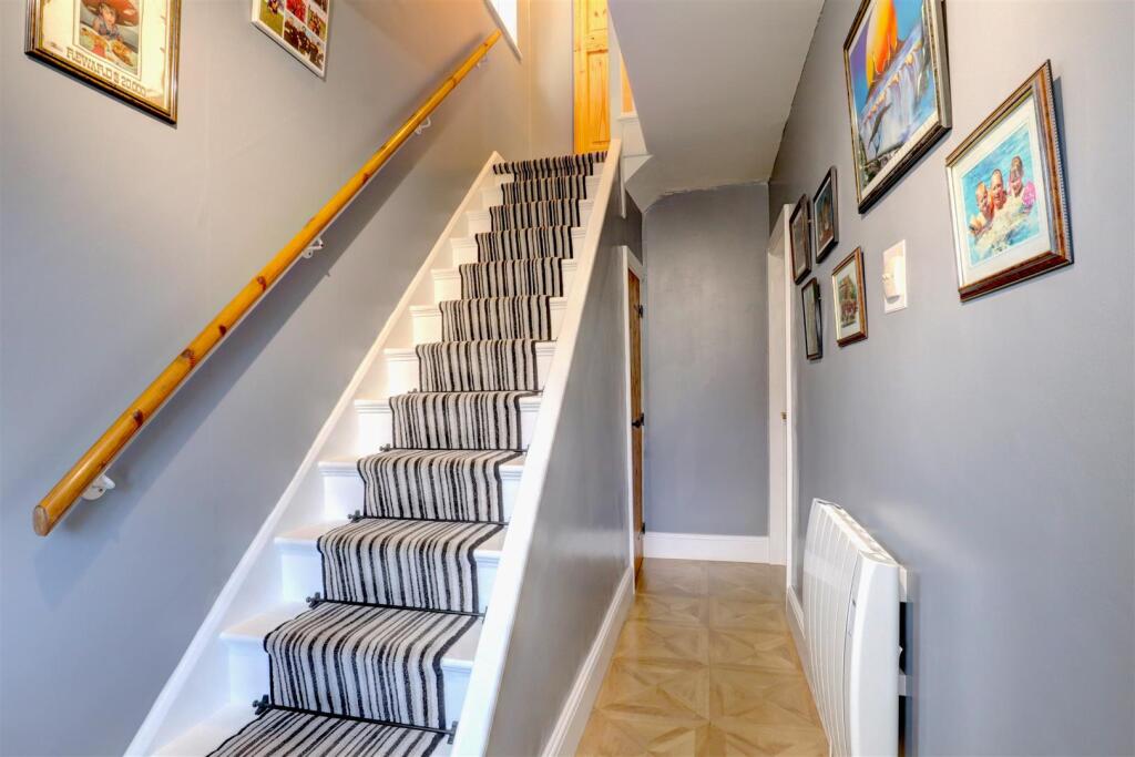 Fareham Avenue, Hillmorton, Rugby - View 3