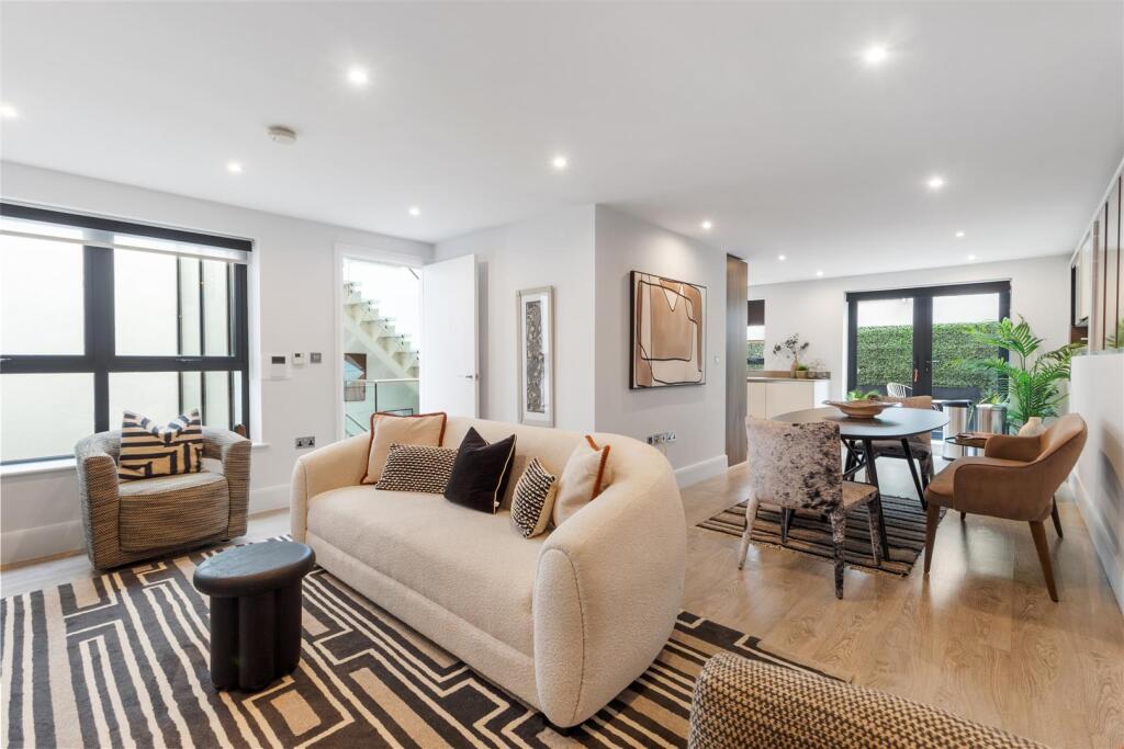Main image of property: Whittlebury Mews East, Primrose Hill, London, NW1