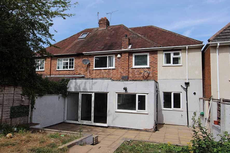 House in Wolverhampton, West Midlands - View 2