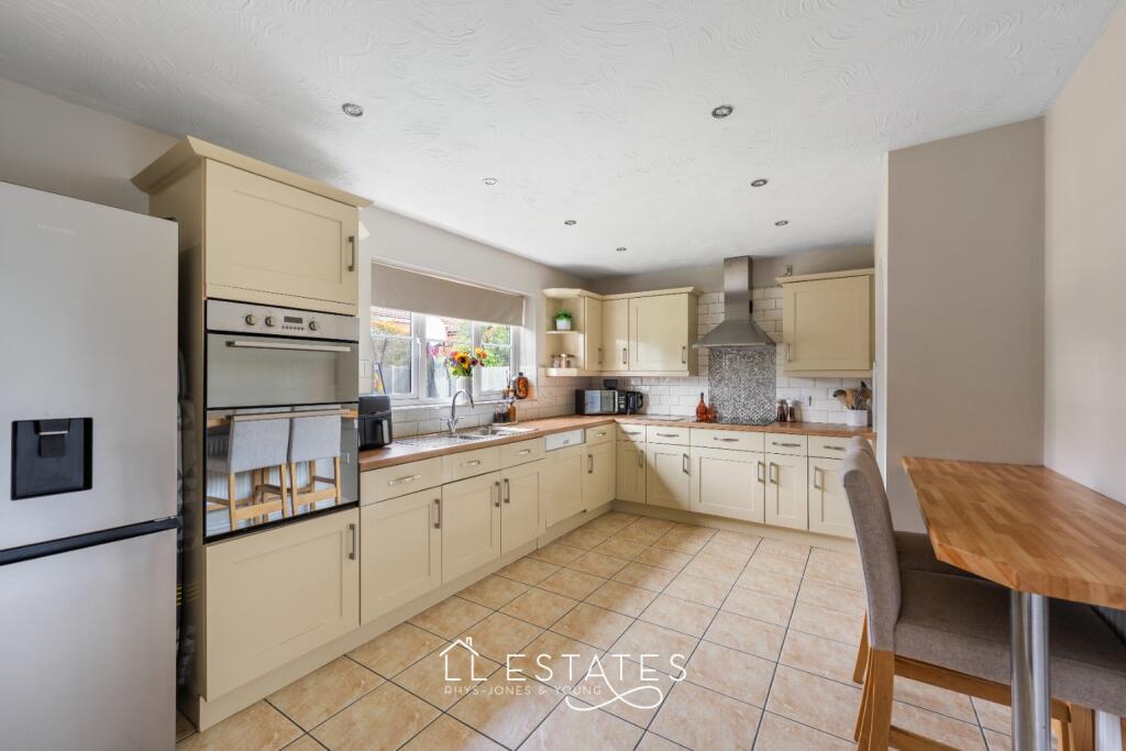 House in Rhyl - View 4