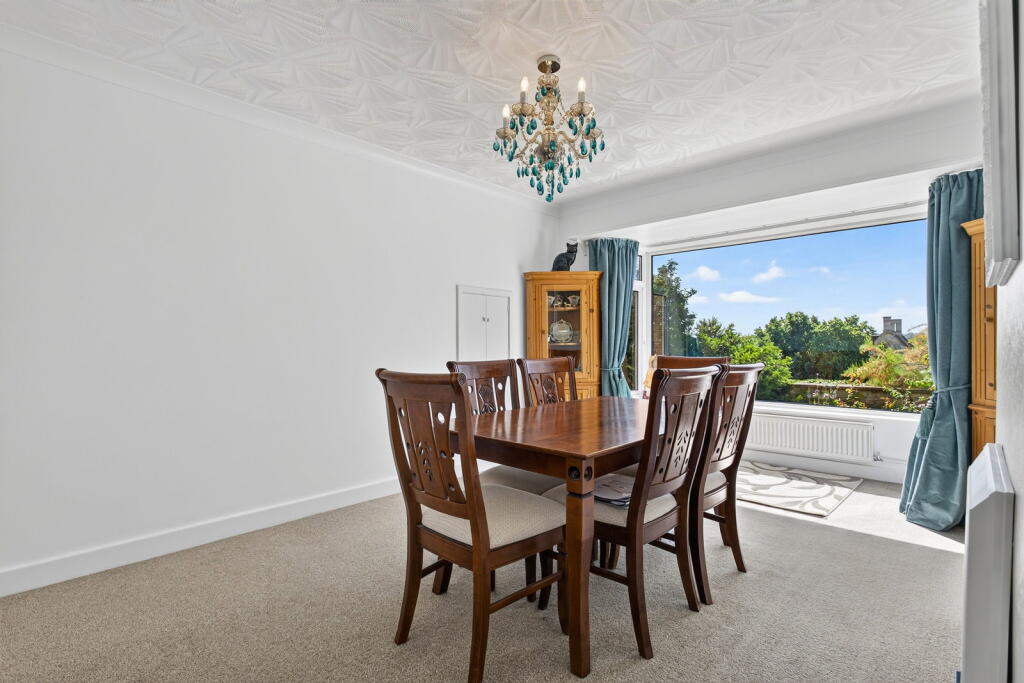 House in Irthlingborough, Crow Hill - View 6