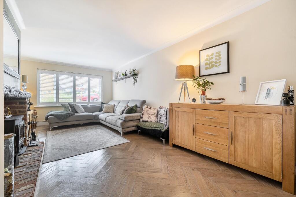 House in Rochester - View 4