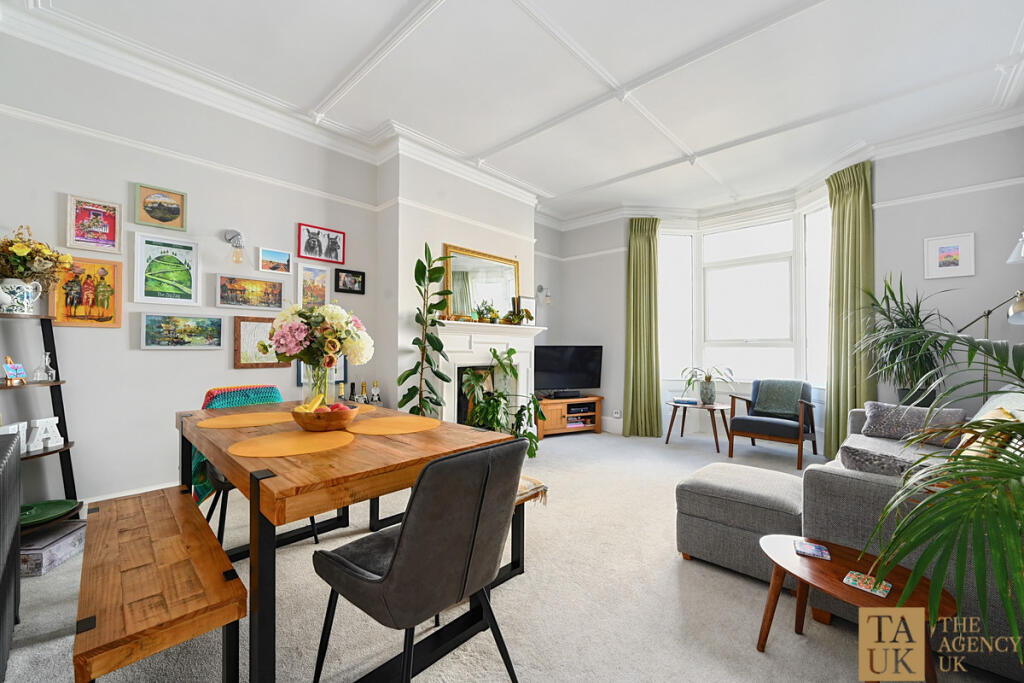 New Steine Mansions, Brighton, BN2 photo 3