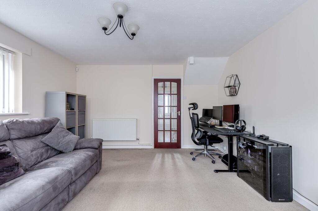 House in Wigan, Greater Manchester - More