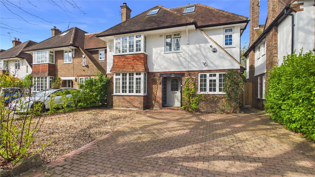 Main image of property: Wheatsheaf Close, Horsell, Surrey, GU21