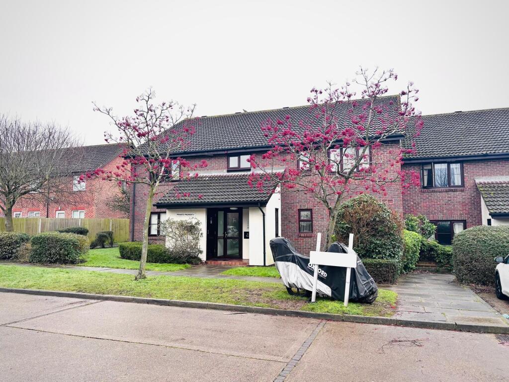 Main image of property: The Oaks, Swanley, BR8 7YQ