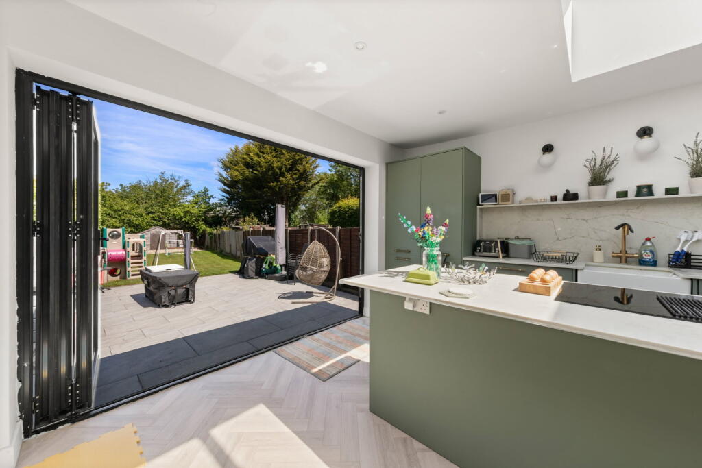 House in Swanley, St Mary's - View 2