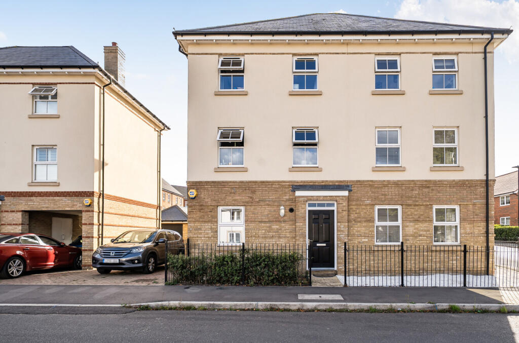 Main image of property: West Hope Grant's Road, Wellesley, Aldershot, Hampshire, GU11