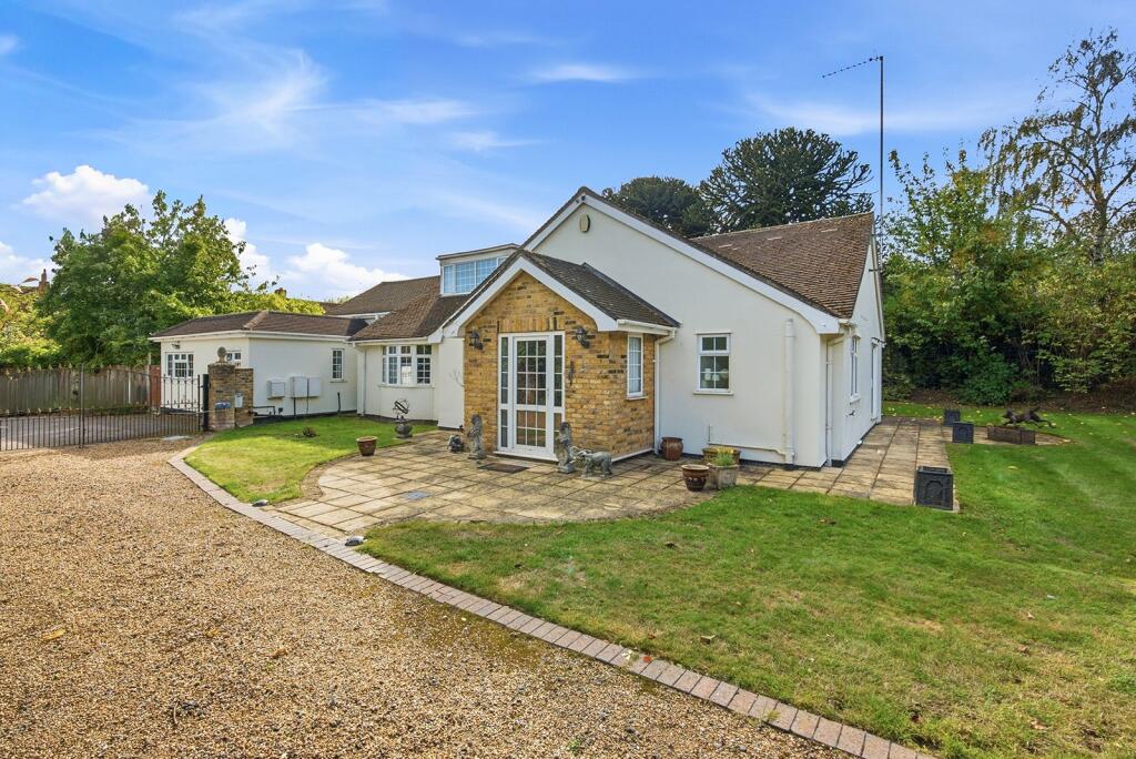4-bed detached on Cheapside Lane, Denham, UB9, £1,100,000