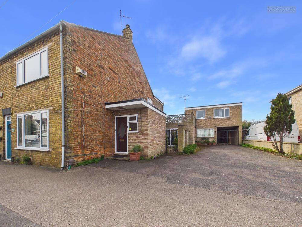 Main image of property: Lincoln Road, Werrington, Peterborough