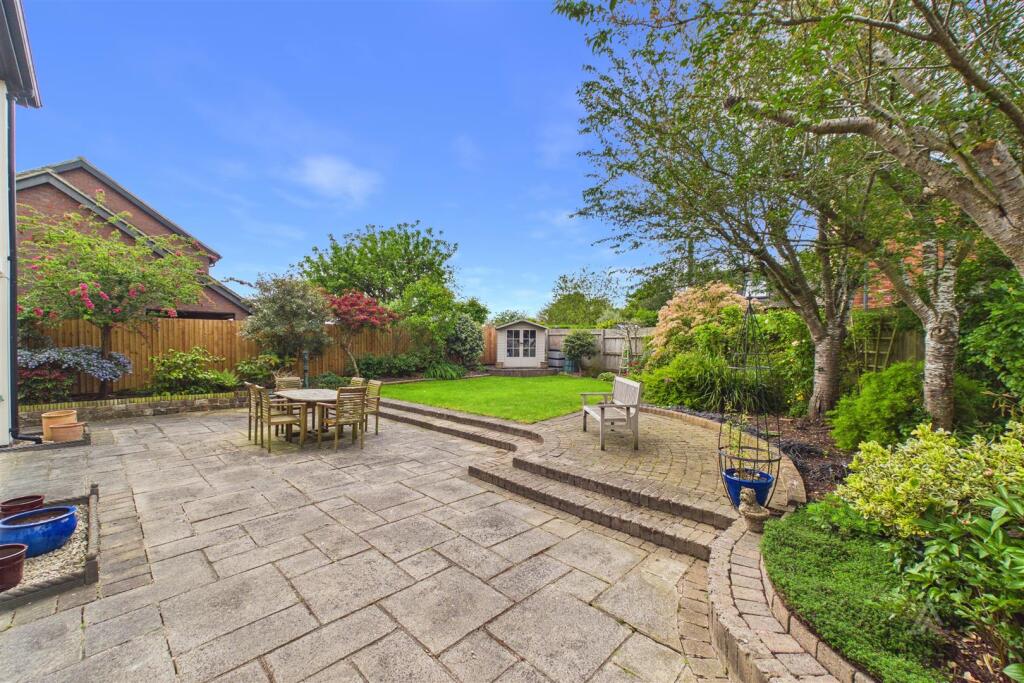 Beacon Road, Rolleston-On-Dove, Burton-On-Trent - View 4