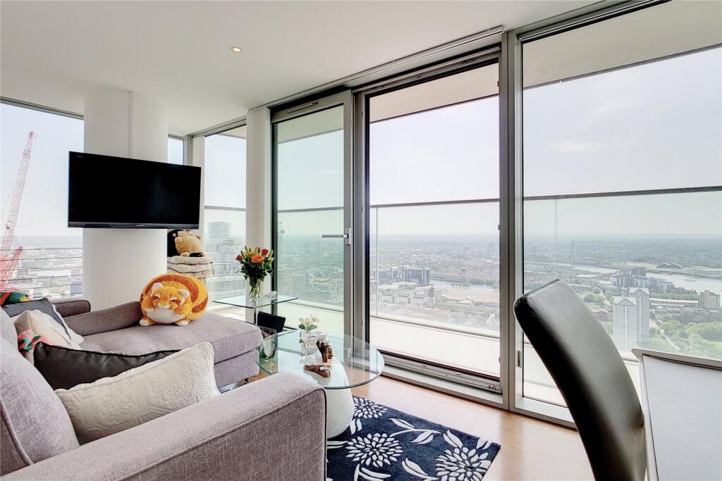 Apartment in London - View 5