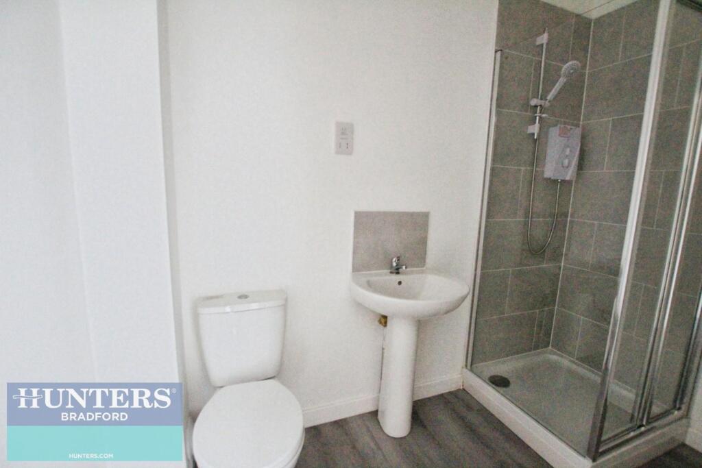 Additional image 10 of Card House, Bingley Road Bradford, BD9 6FG