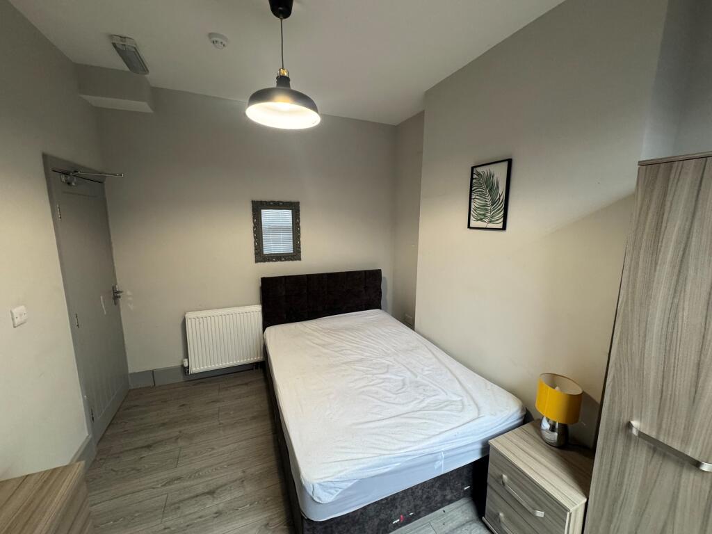 Main image of property: 25 Clarendon Road, M16