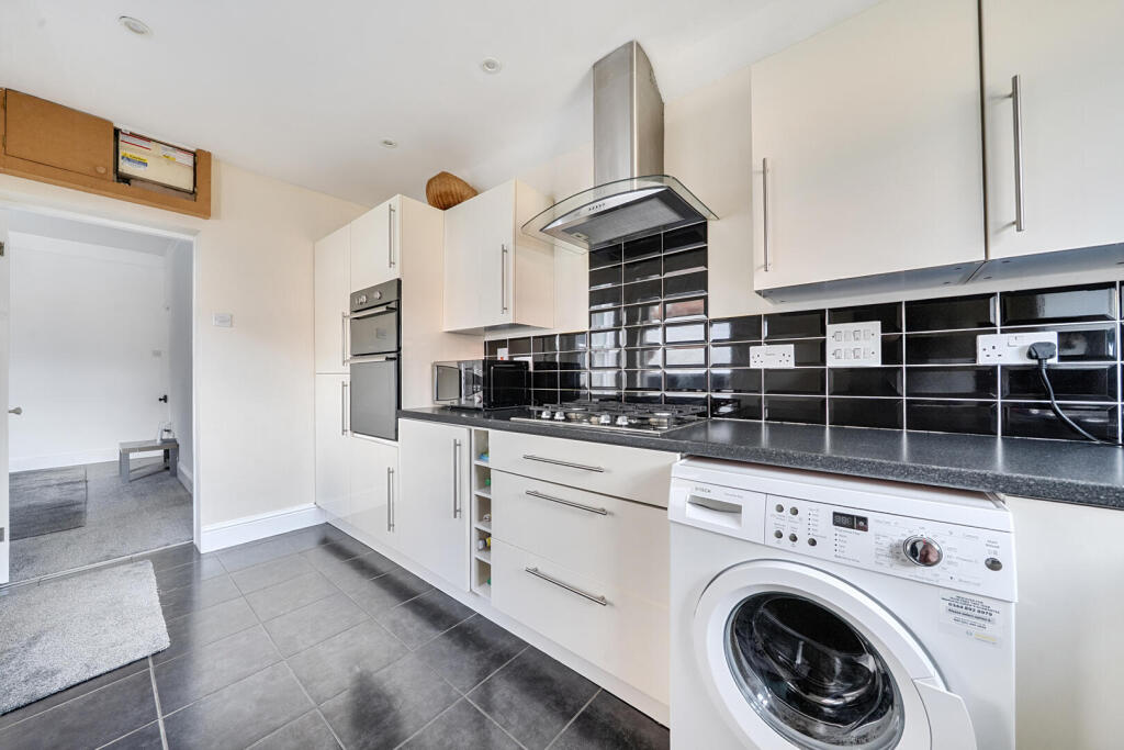 House in Exeter - View 5