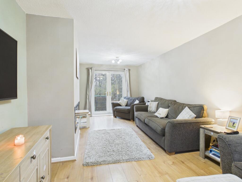 Danwood Close, Denton, Manchester, M34 7SD photo 3