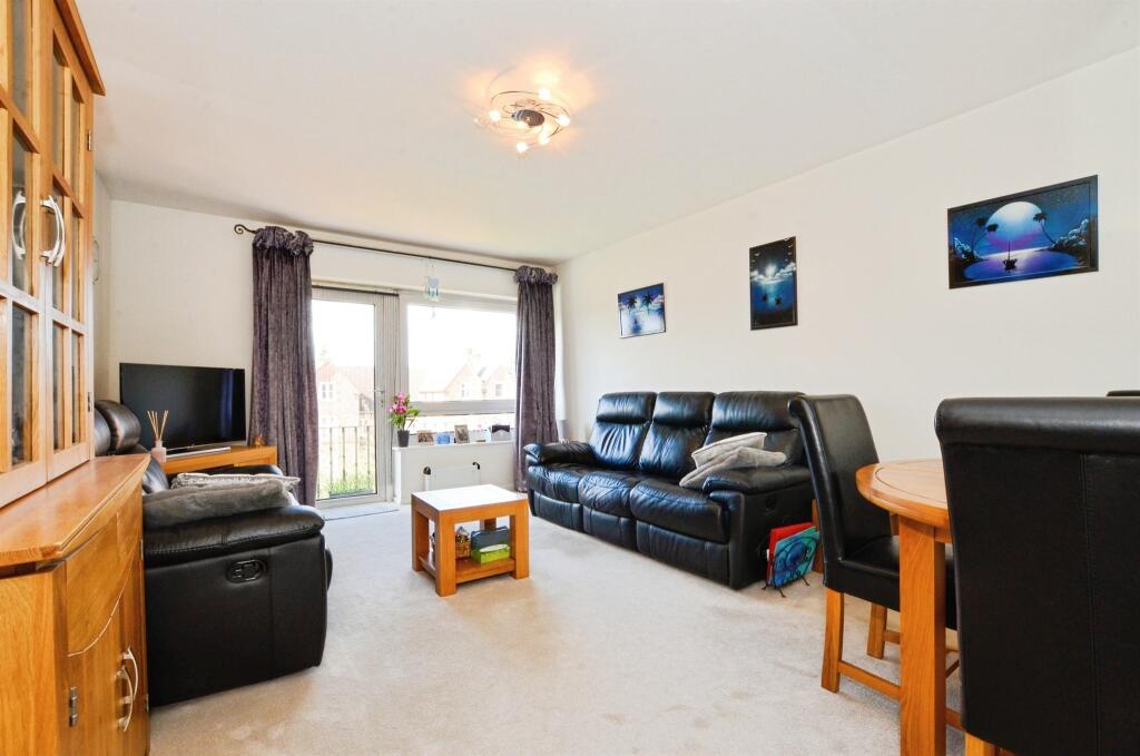 Additional image 13 of Milton Road, Harpenden