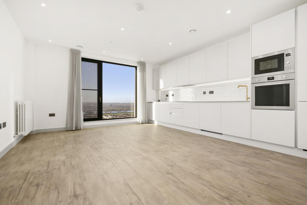 Main image of property: The Eades - Selborne Road, London, E17