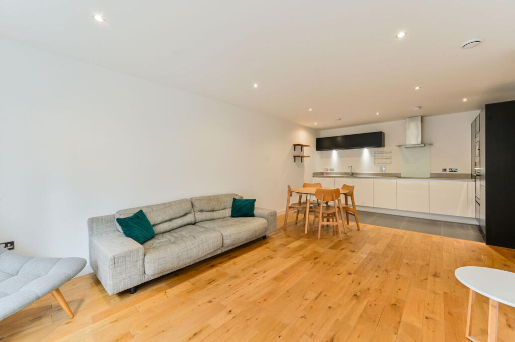 Main image of property: Francis House, SW18, Battersea, London, SW18