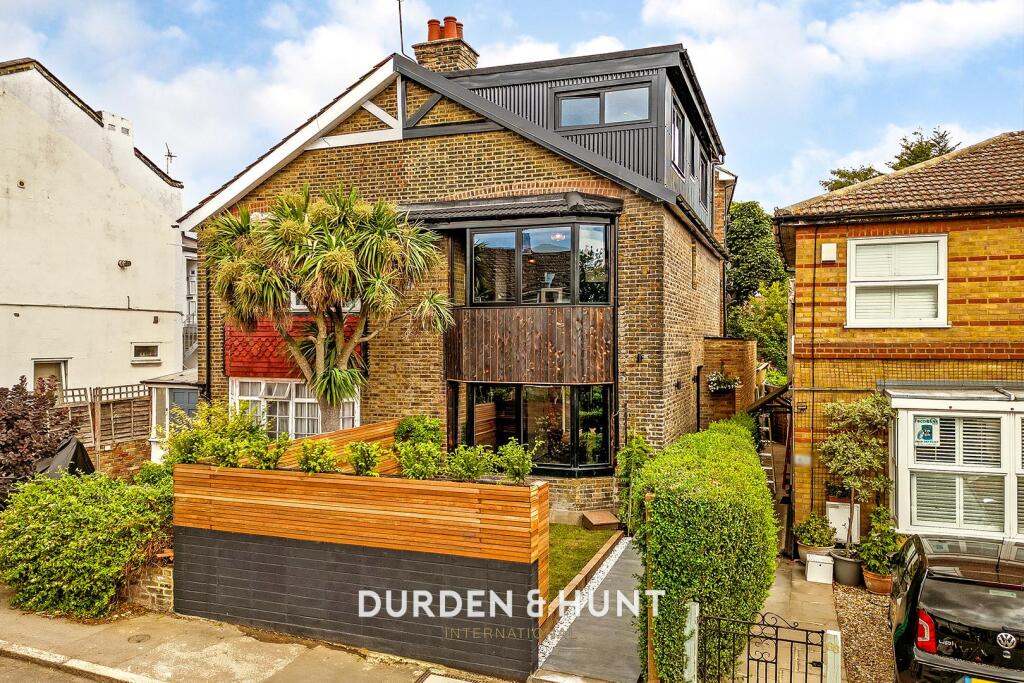 Main image of property: Nightingale Lane, Wanstead, E11