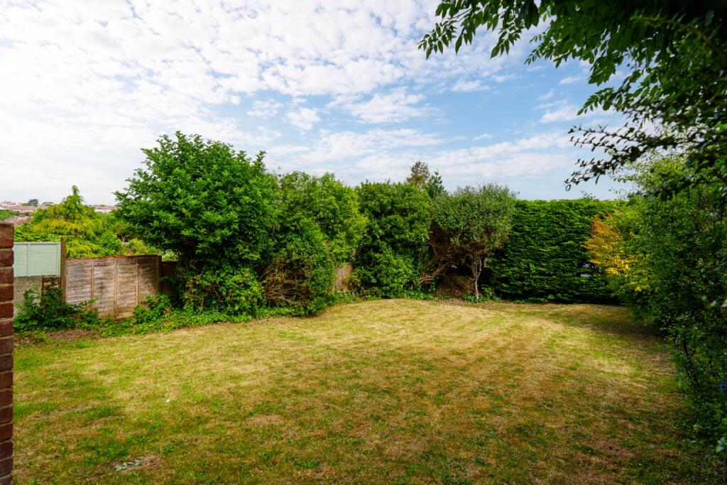 4-bed semi-detached on Hangleton Gardens, Hove, East Sussex, £585,000