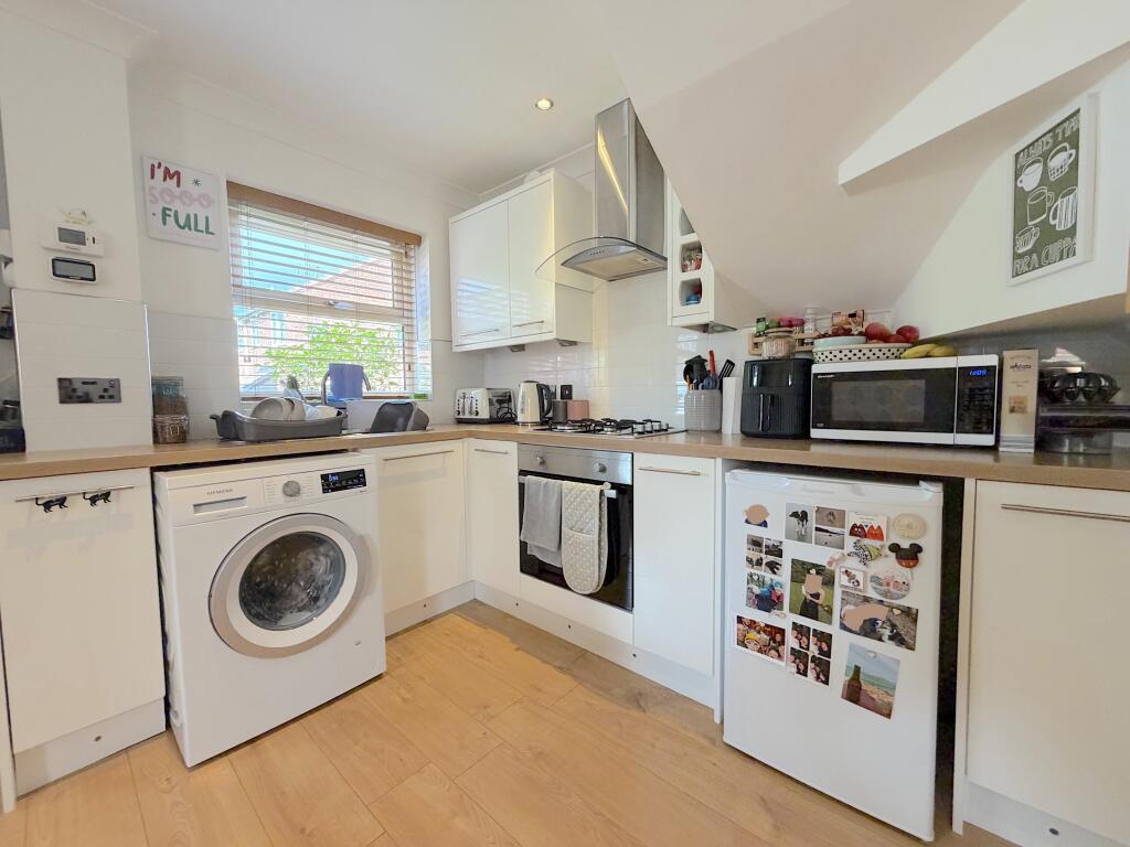 House in Wolverhampton, West Midlands - View 5