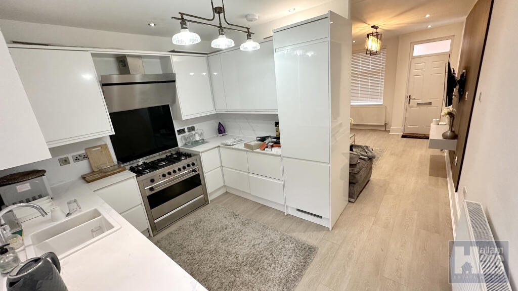 House in Sheffield - View 4