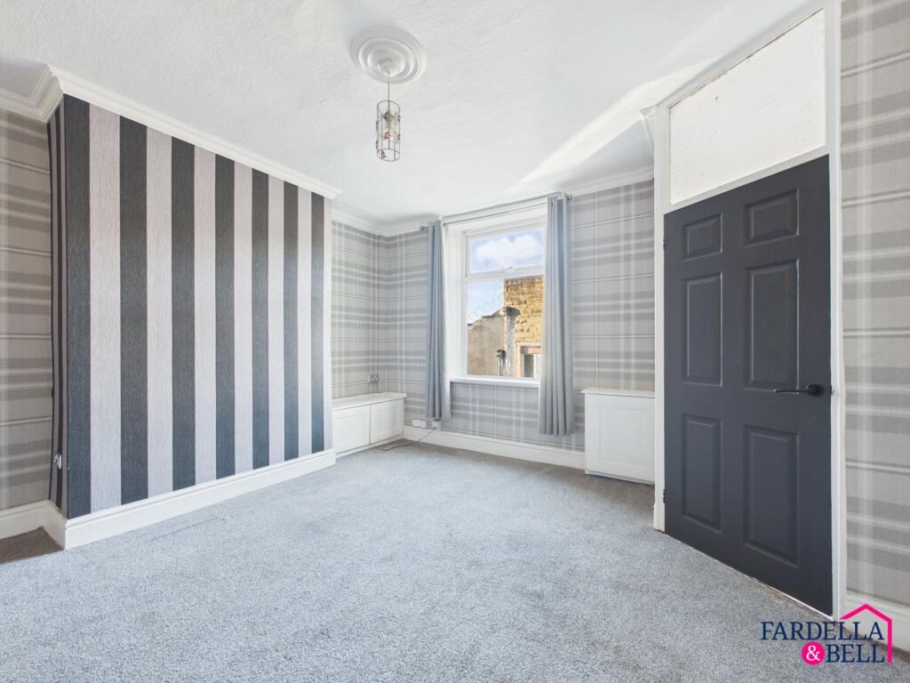 House in Pendle, Colne - View 5