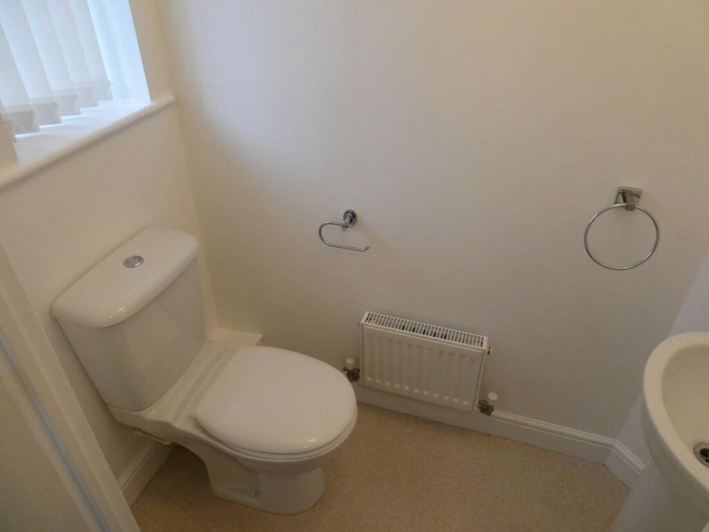 House in Doncaster, South Yorkshire - More