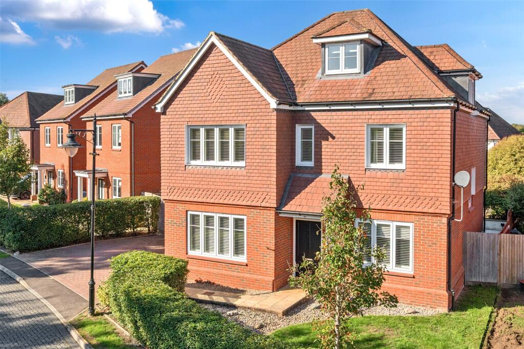 Main image of property: Curlew Grove, Blackwater, Camberley, Hampshire, GU17