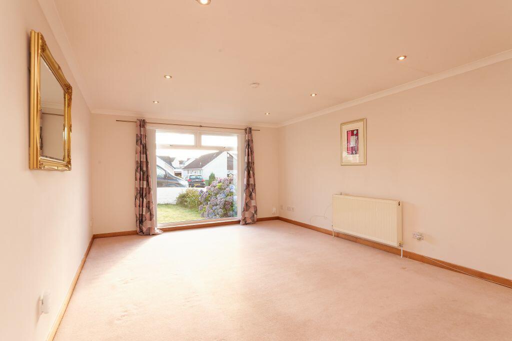 House in Glasgow, East Renfrewshire - View 4