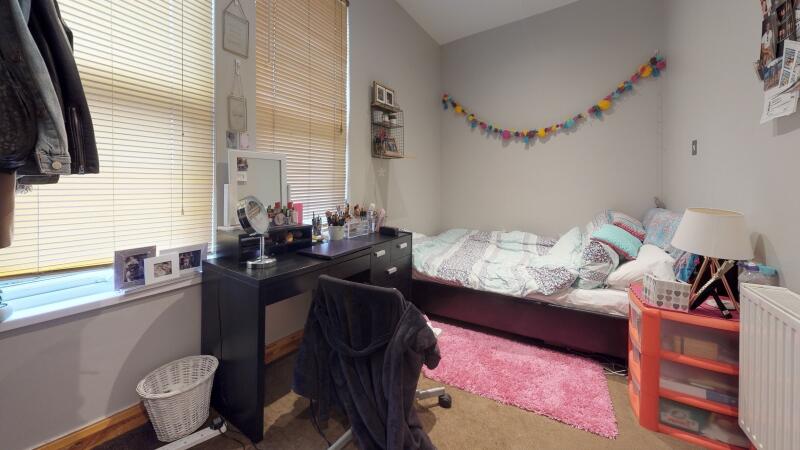 House in Leeds - View 5