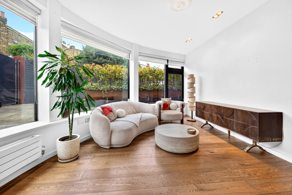 Apartment in London, Maitland Park, Chalk Farm - View 3