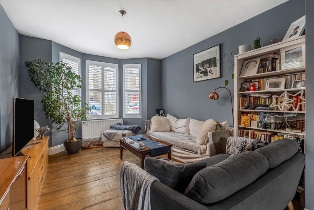 House in London, Colney Hatch - View 5