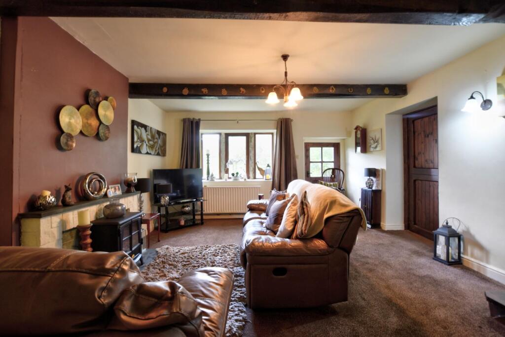 Walverden Road, Briercliffe, Burnley - View 4