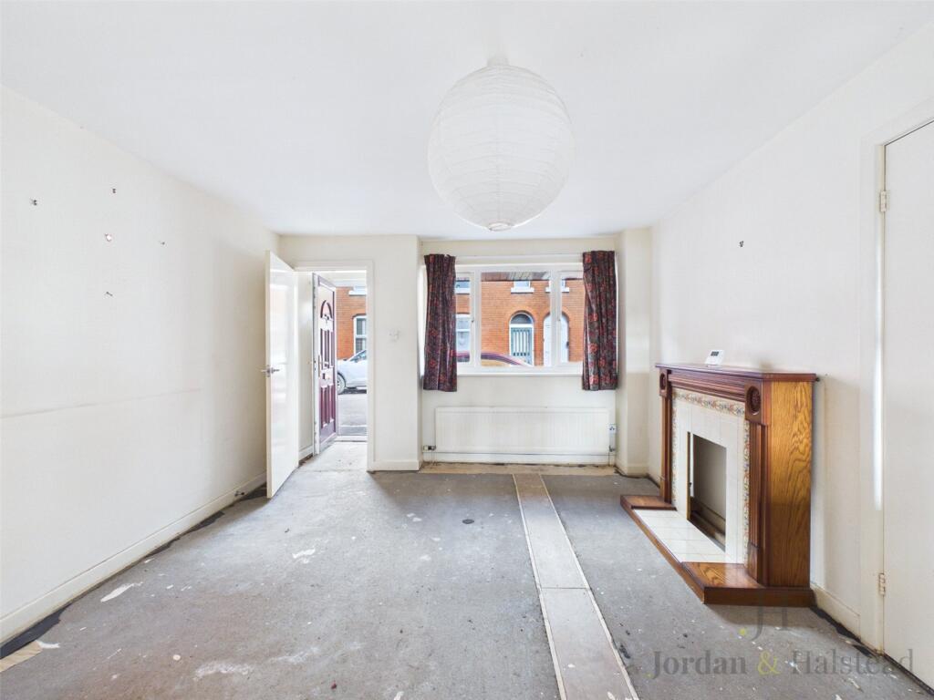 Main image of property: West Street, Hoole, Chester, Cheshire, CH2
